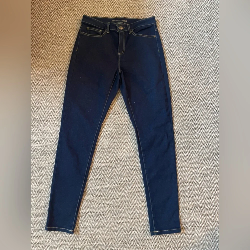 Michael Kors 2 Pairs Of Skinny Mid Rise Denim Jeans Size 8